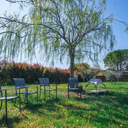 Villa Moderne Avec Piscine Dans Village Calme