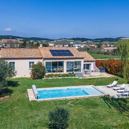 Moderne Avec Piscine Dans Village Calme *